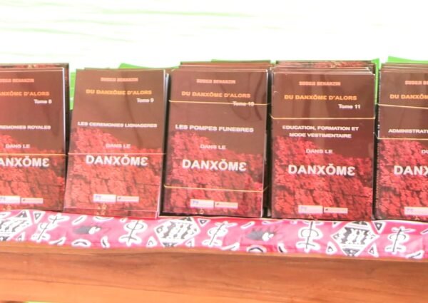 Du Danxôme d’alors” : Une Œuvre Monumentale pour Immortaliser l’Histoire et la Culture du Dahomey