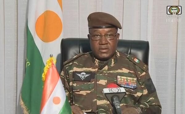 Abdourahamane Tiani prend officiellement les rênes du Niger