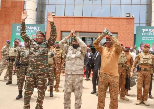 Mali : Bamako accueillera le deuxième sommet des chefs d’État de l’AES en décembre 2025