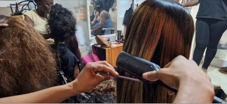 Sénégal : le Grand Théâtre contraint à reculer sur le greffage, les perruques et la dépigmentation