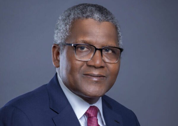Nigéria : Aliko Dangote quitte la tête de son premier empire